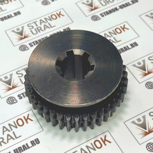 Шестерня вала ходового фартука токарного станка 16б20п 061 441