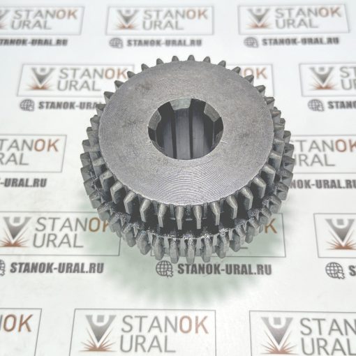 Шестерня трехвенцовая подвижная 5 оси кп фрезерного станка 6м82 6М82 4 56Н