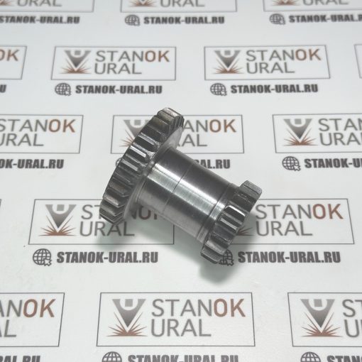 Шестерня двухвенцовая коробки подач 1к62.07.83