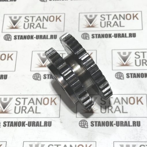 Шестерня двухвенцовая коробки подач токарного станка 16к20 16б20п.070.427