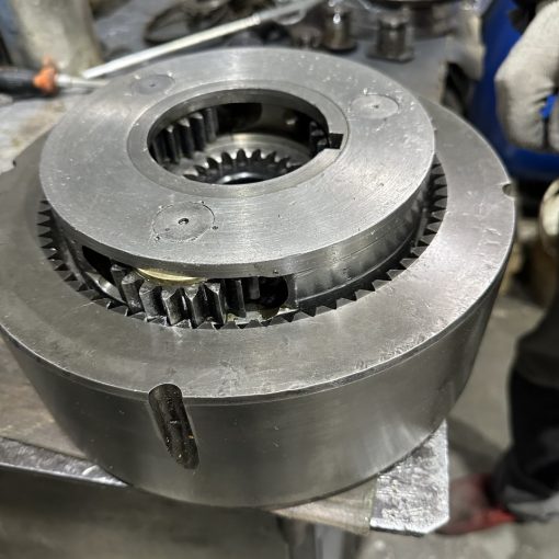 Работы по восстановлению планетарных, бортовых редукторов