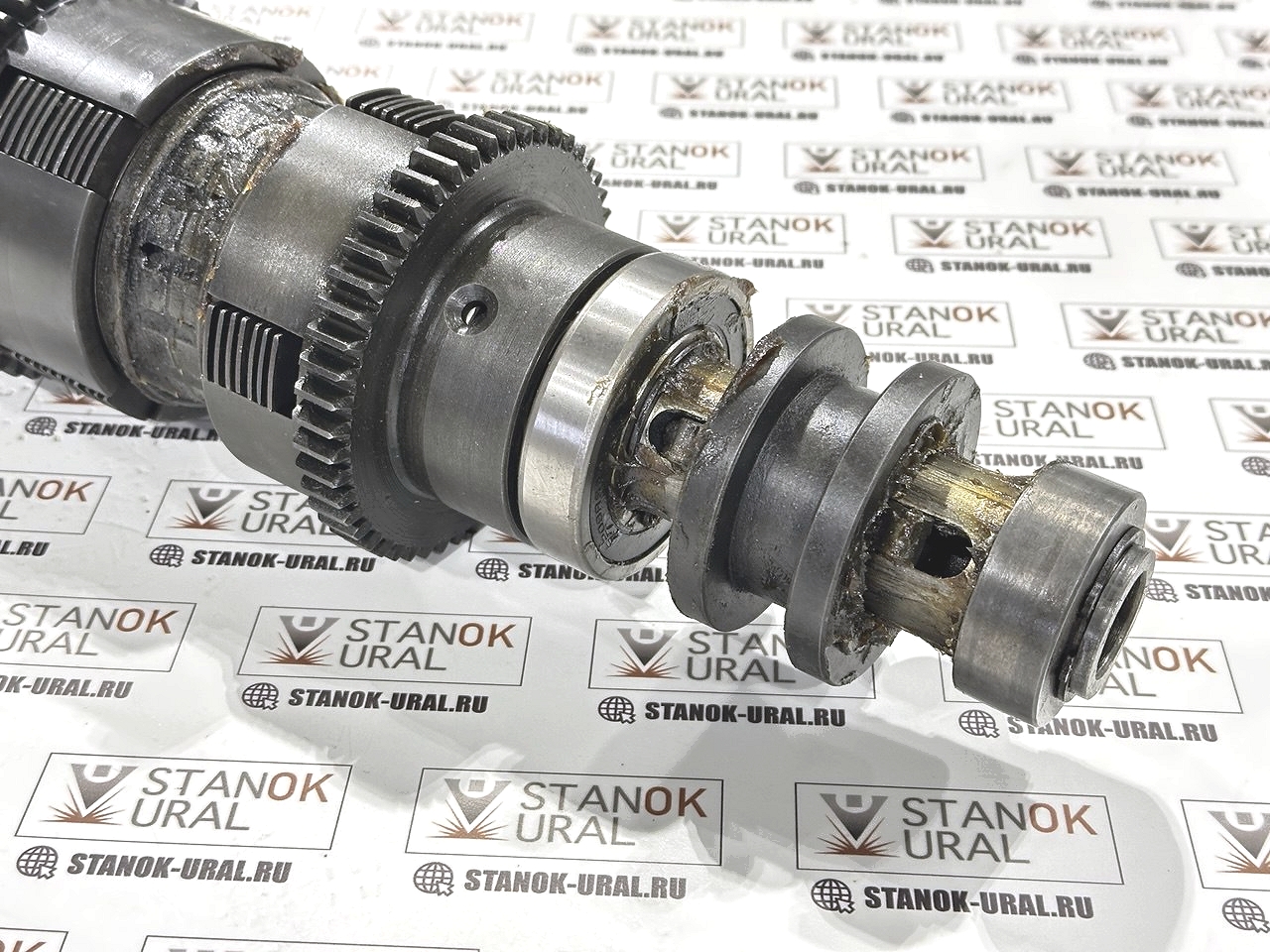 Вал фрикционный в сборе 1 оси кс тс 1к62 (10 ти шлицевой) (1к62.02.310сб)
