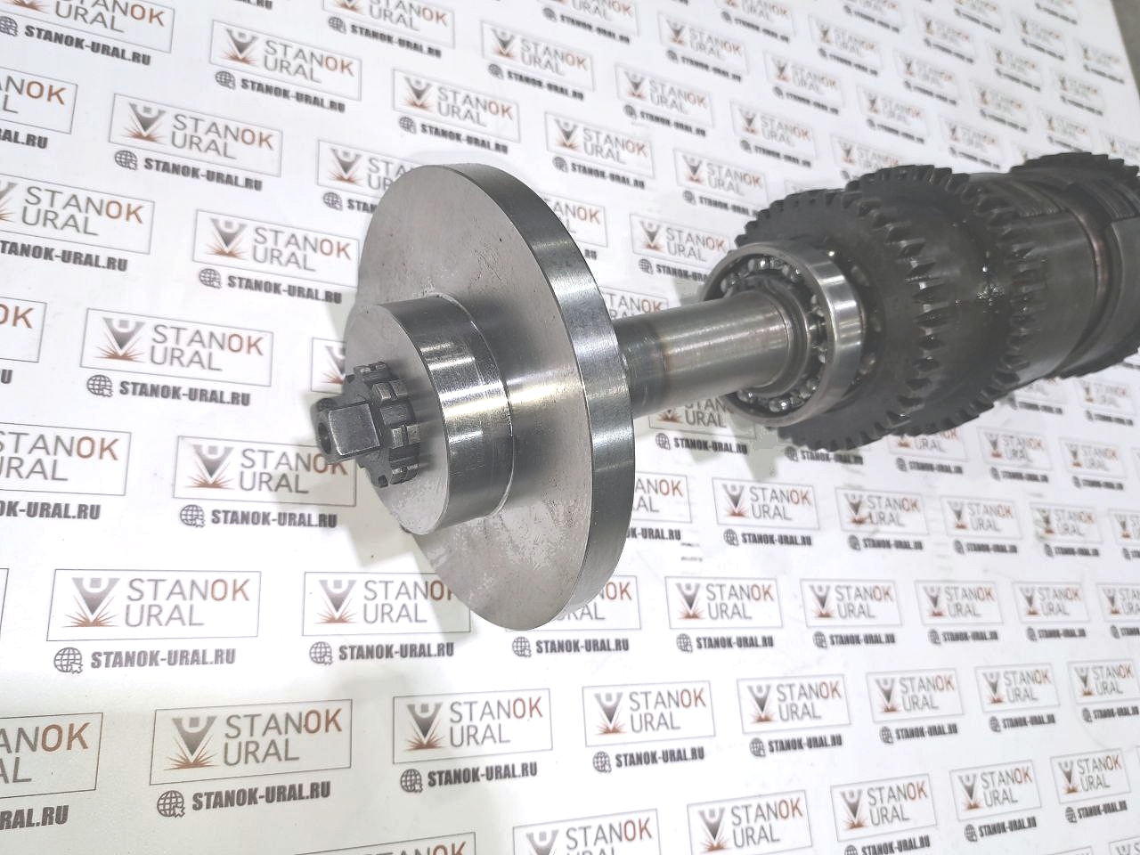 Вал фрикционный 1 оси токарного станка 1м63 8ми шлицевой ф42(8х36х42х7) Рязань