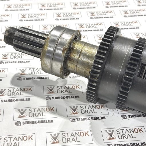 Вал фрикционный в сборе 1 оси кс тс 1к62 (10 ти шлицевой) (1к62.02.310сб)