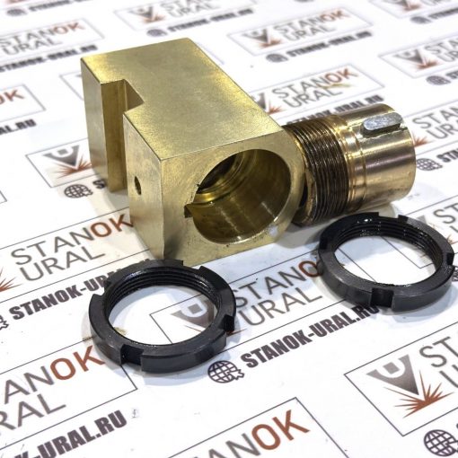 Винтовая пара с гайками поперечной подачи токарного станка 16к20.050.401/201/202СБ 16к20.050.401/201/202СБ