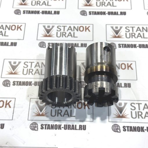 Комплект муфта и шестерня кулачковая штурвала токарного станка 1м63 Рязань 1м63.06.225/229