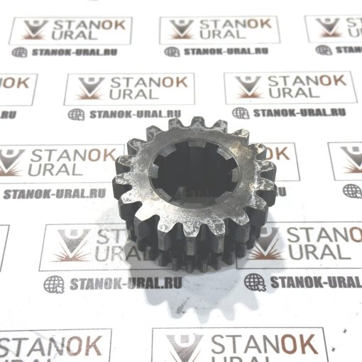 Шестерня двухвенцовая КП токарного станка 1м63 Рязань 8 шлицевая (m3, 5z18; m2z30) (1м63.71.207)
