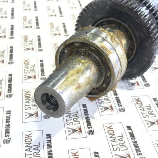 Вал фрикционный в сборе 1 оси кс тс 1к62д (1к62д.020.015сб)