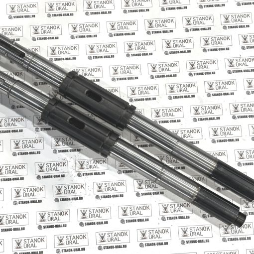 Валик фрикционный 1 оси кс тс 1м63 6 шлицевой ф45 (6х38х45х12) (Рязань) 1м63.02.341